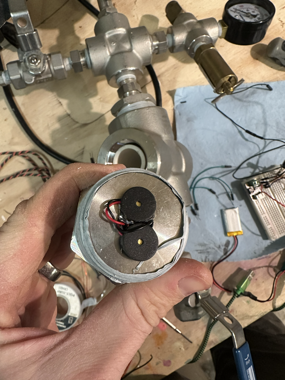 Piezo buzzers with PVC insert